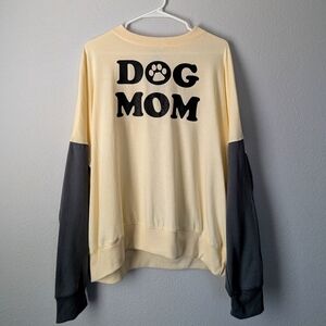 Dog Mom Sweat Shirt